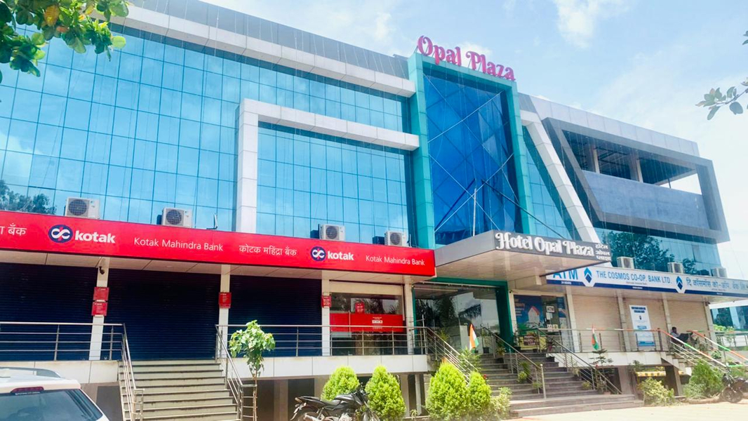 Cover photo of Hotel Opal Plaza Executive